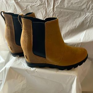 Sorel Wedge Boots